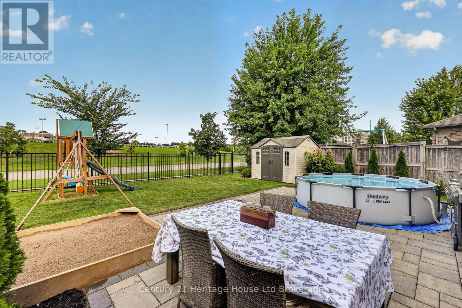 783 Frontenac Crescent, Woodstock, Ontario  N4V 0B1 - Photo 40 - X13693180