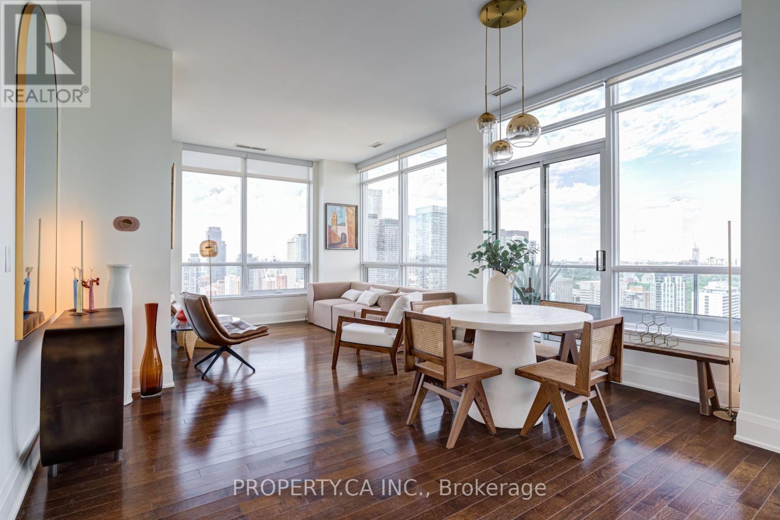 3404 - 500 SHERBOURNE STREET, Toronto, Ontario