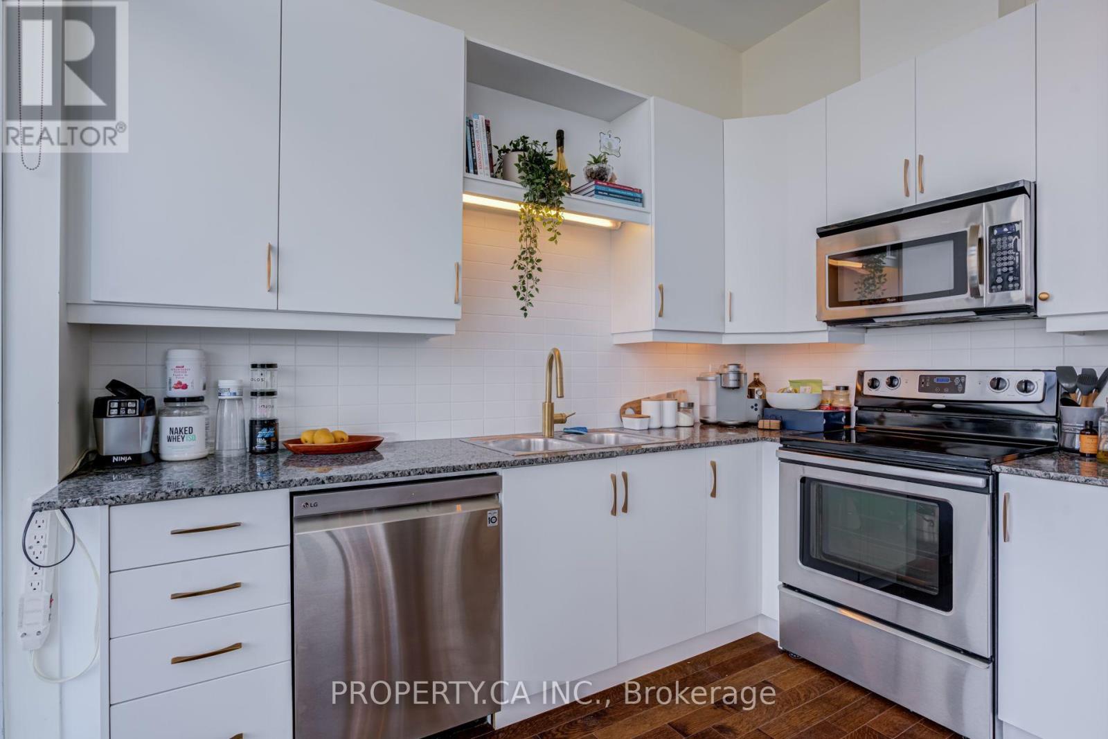 3404 - 500 Sherbourne Street, Toronto, Ontario  M4X 1K9 - Photo 10 - C13693158