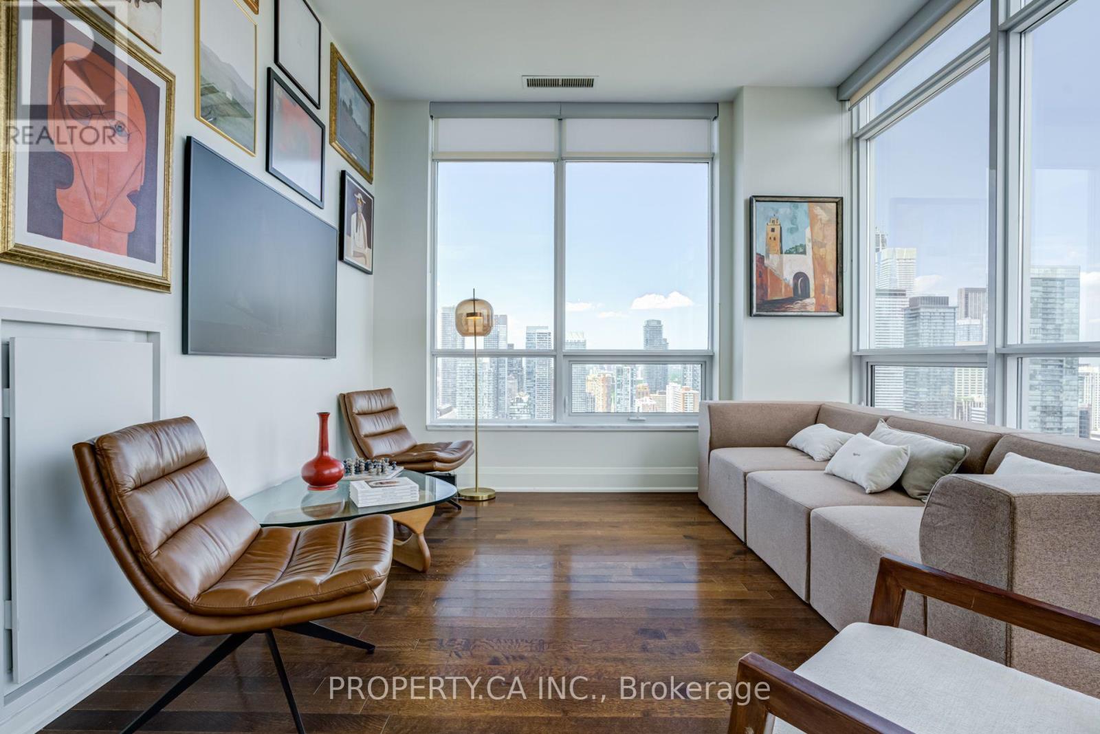 3404 - 500 Sherbourne Street, Toronto, Ontario  M4X 1K9 - Photo 5 - C13693158