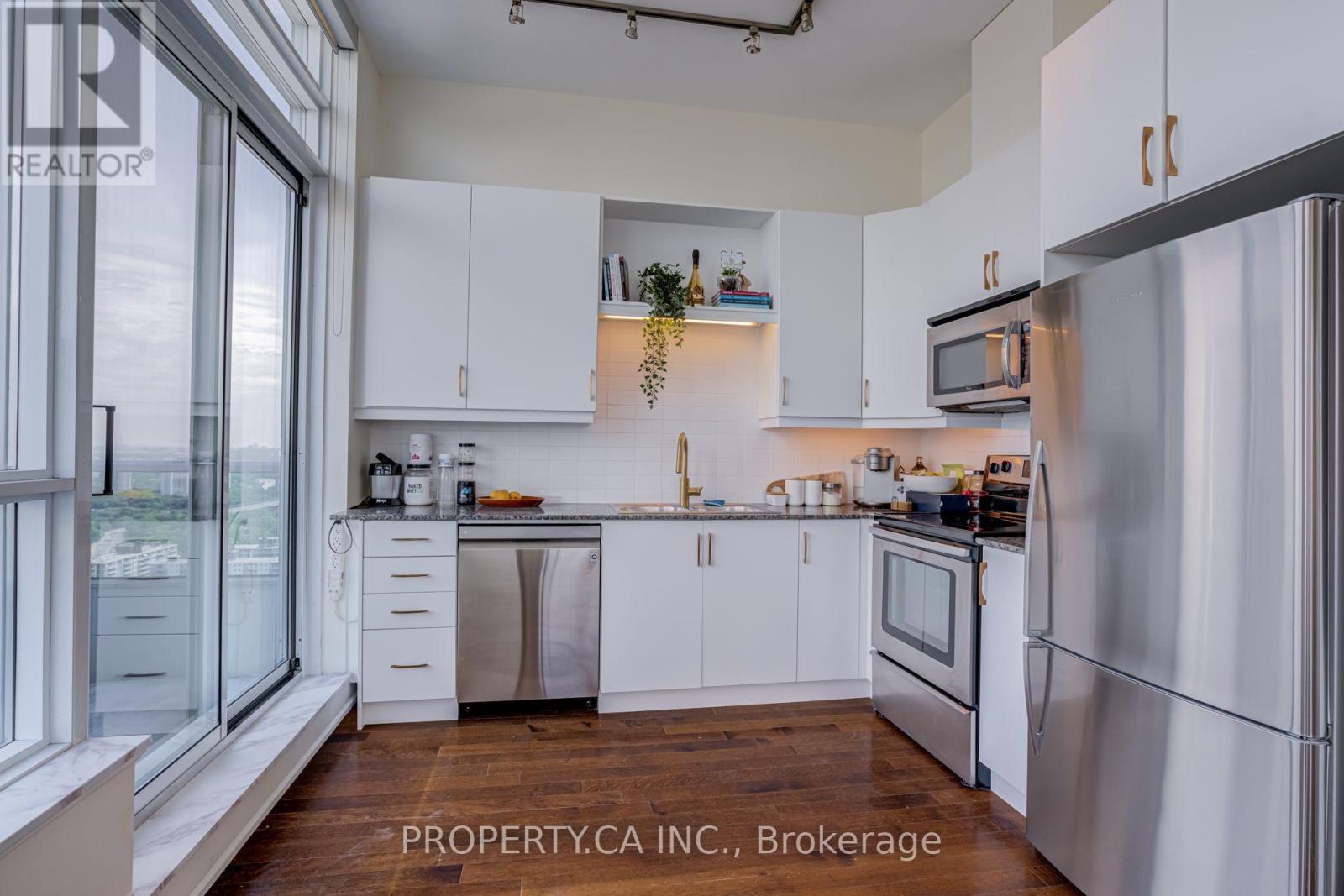 3404 - 500 Sherbourne Street, Toronto, Ontario  M4X 1K9 - Photo 8 - C13693158