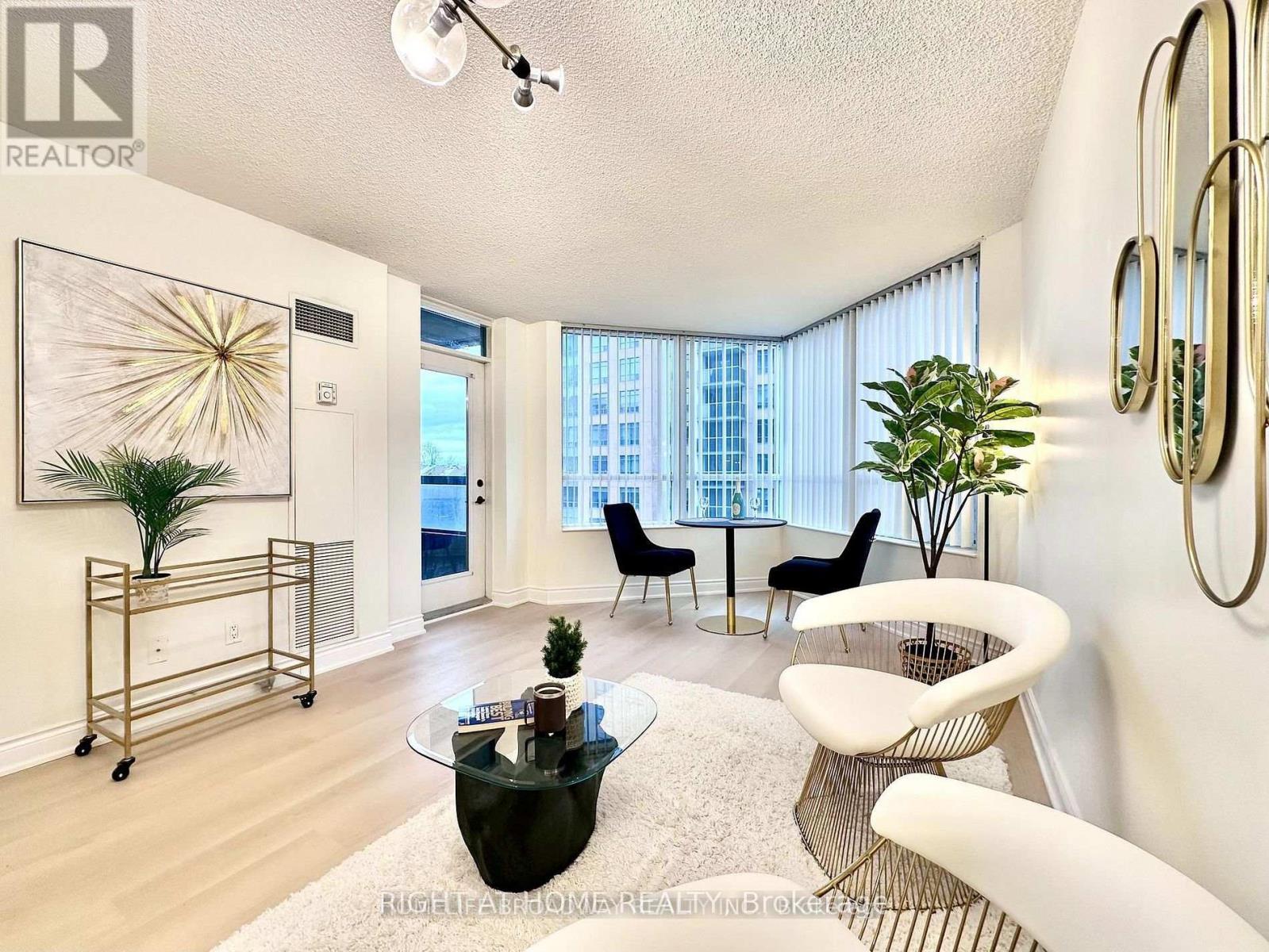 521 - 15 Northtown Way, Toronto, Ontario  M2N 7A2 - Photo 3 - C13693316
