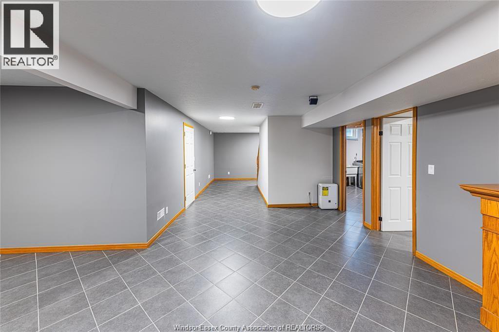 120 Hampton Crescent, Windsor, Ontario  N9E 4M5 - Photo 35 - 26020307