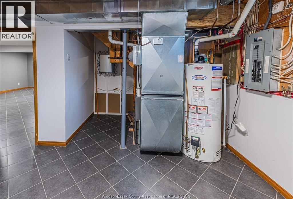 120 Hampton Crescent, Windsor, Ontario  N9E 4M5 - Photo 38 - 26020307