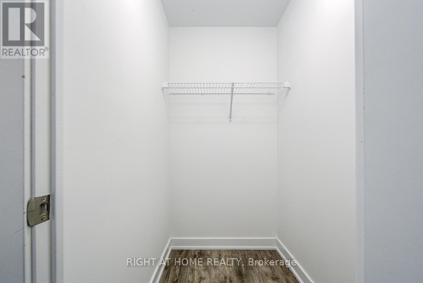 204 - 630 Greenwood Avenue, Toronto, Ontario  M4J 0A8 - Photo 23 - E13693130