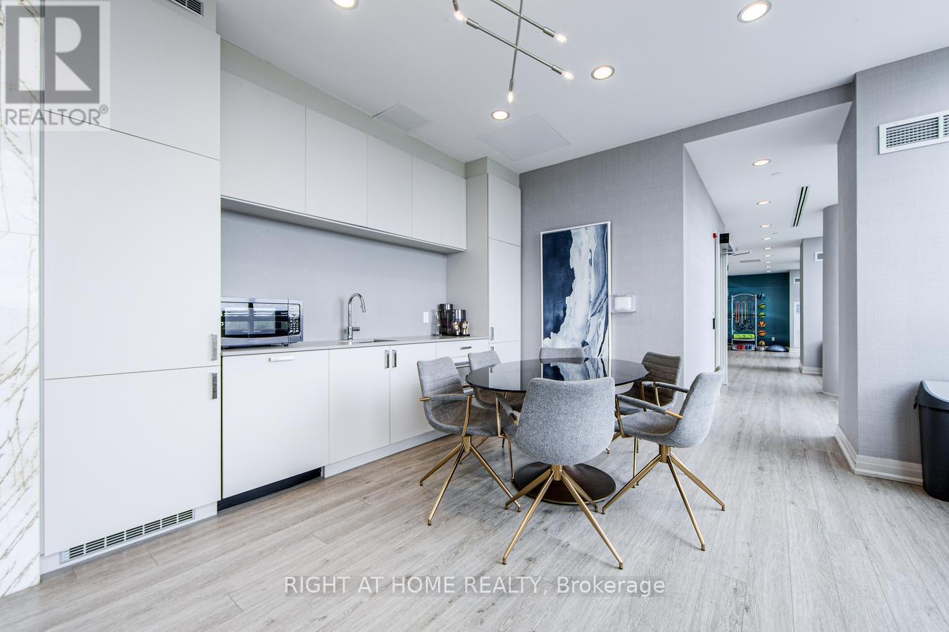 204 - 630 Greenwood Avenue, Toronto, Ontario  M4J 0A8 - Photo 30 - E13693130