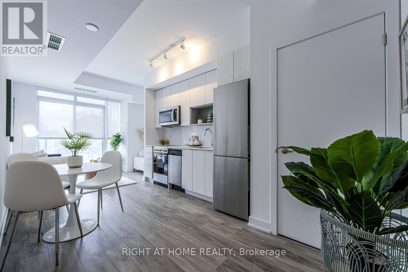 204 - 630 Greenwood Avenue, Toronto, Ontario  M4J 0A8 - Photo 9 - E13693130
