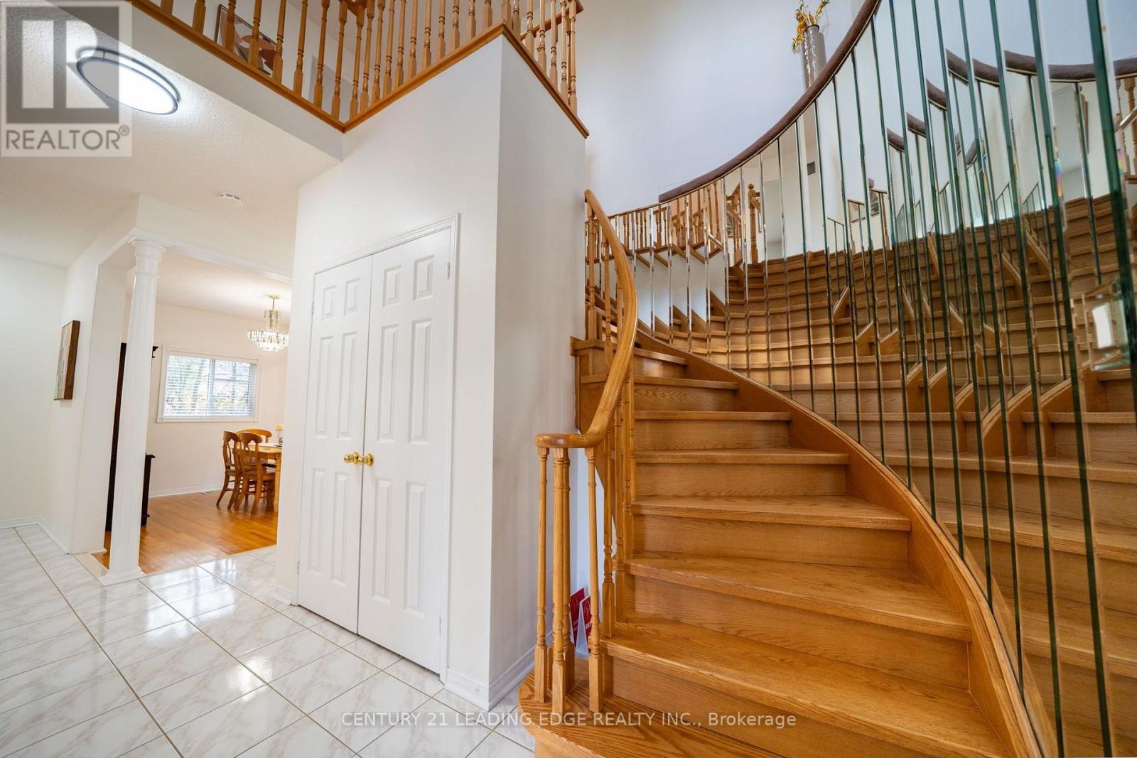 1595 Deerhurst Court, Pickering, Ontario L1V 6Y7 - Photo 18 - E13693220