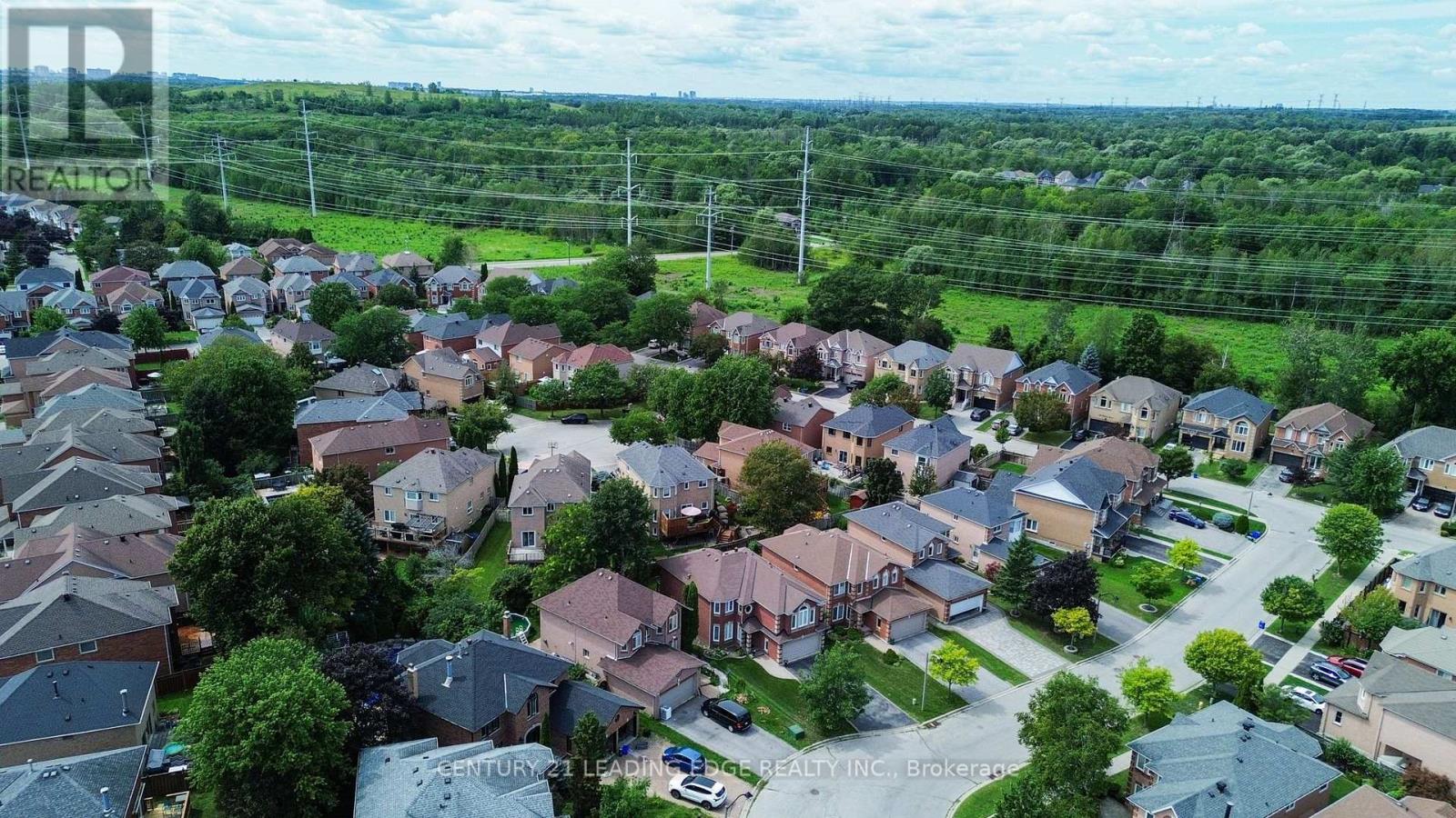 1595 Deerhurst Court, Pickering, Ontario L1V 6Y7 - Photo 49 - E13693220