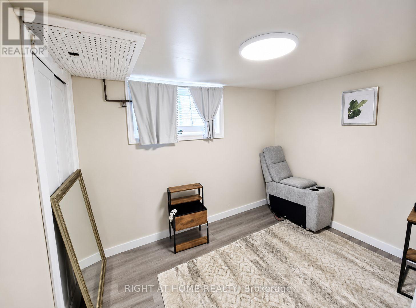 Bsmt - 62 Harold Street, Oshawa, Ontario  L1H 4Y3 - Photo 4 - E13693298