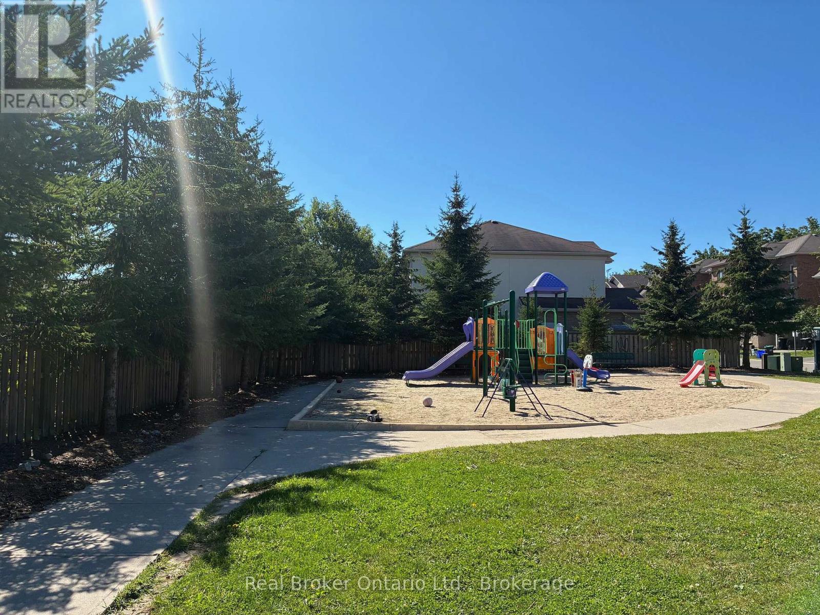 13 - 175 Stanley Street, Barrie, Ontario L4M 0G2 - Photo 8 - S13693128