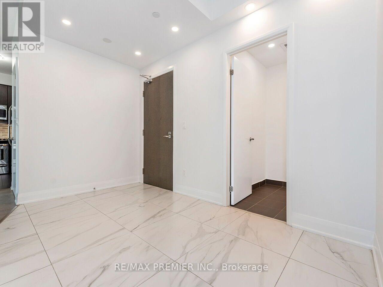1706 - 2900 Highway 7, Vaughan (Concord), Ontario  L4K 0G3 - Photo 12 - N13693170