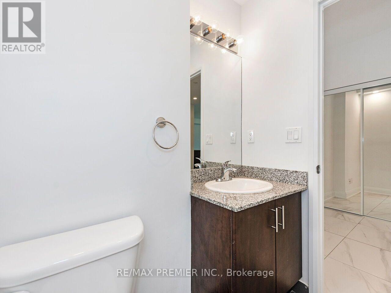 1706 - 2900 Highway 7, Vaughan (Concord), Ontario  L4K 0G3 - Photo 14 - N13693176