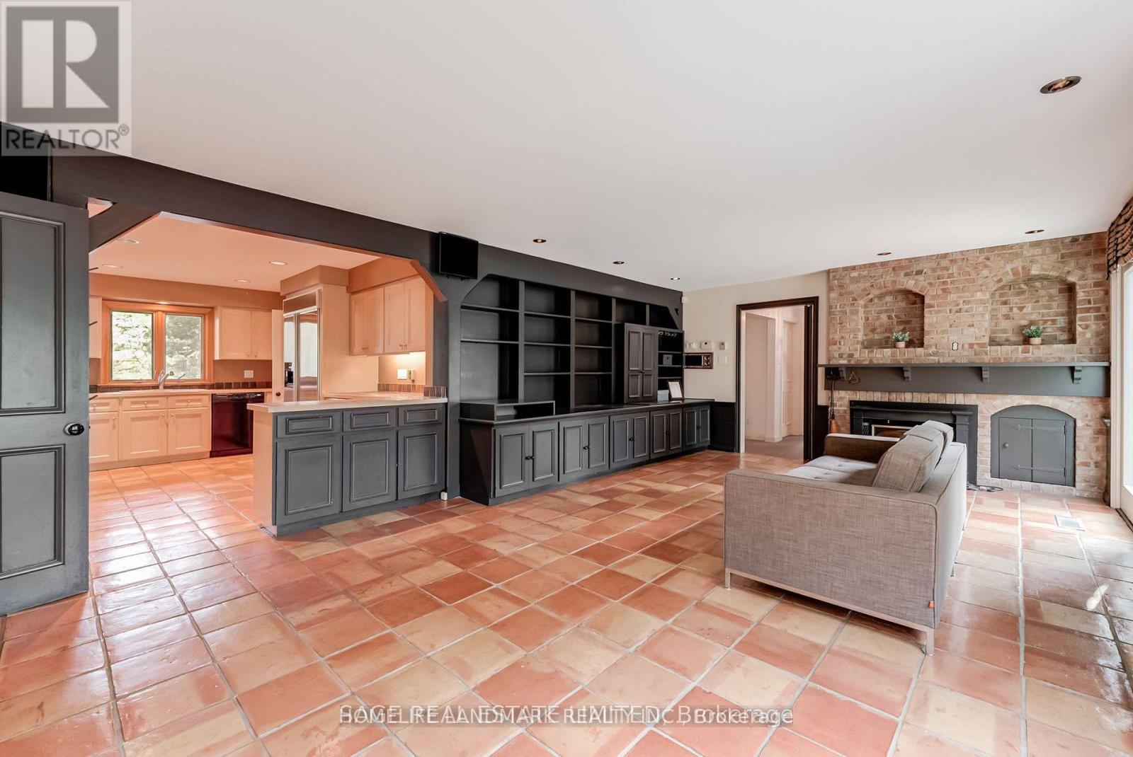 69 Fairway Heights Drive, Markham (Bayview Fairway-Bayview Country Club Estates), Ontario  L3T 3A7 - Photo 11 - N13693186