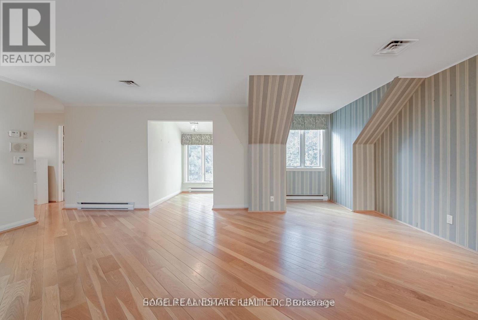 69 Fairway Heights Drive, Markham (Bayview Fairway-Bayview Country Club Estates), Ontario  L3T 3A7 - Photo 15 - N13693186