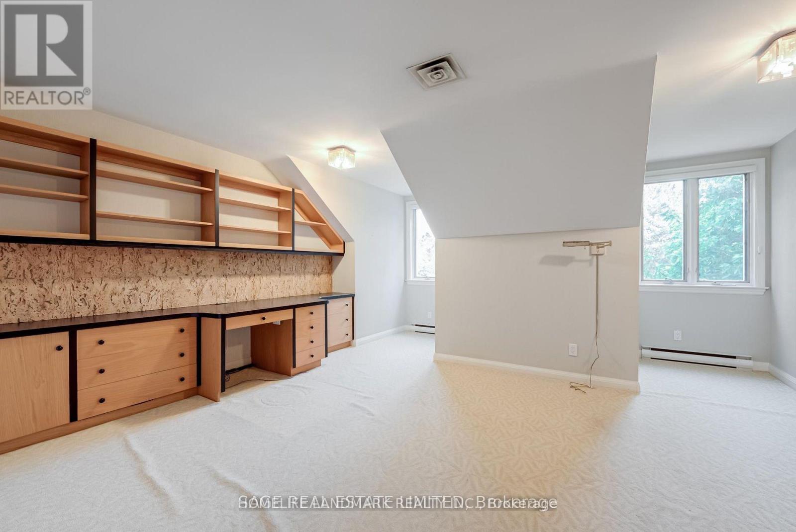 69 Fairway Heights Drive, Markham (Bayview Fairway-Bayview Country Club Estates), Ontario  L3T 3A7 - Photo 22 - N13693186