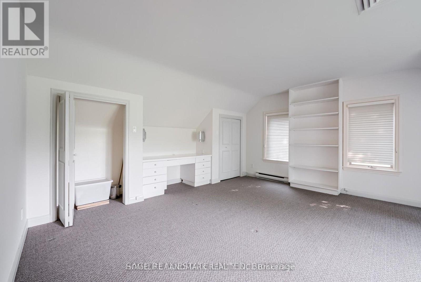 69 Fairway Heights Drive, Markham (Bayview Fairway-Bayview Country Club Estates), Ontario  L3T 3A7 - Photo 24 - N13693186