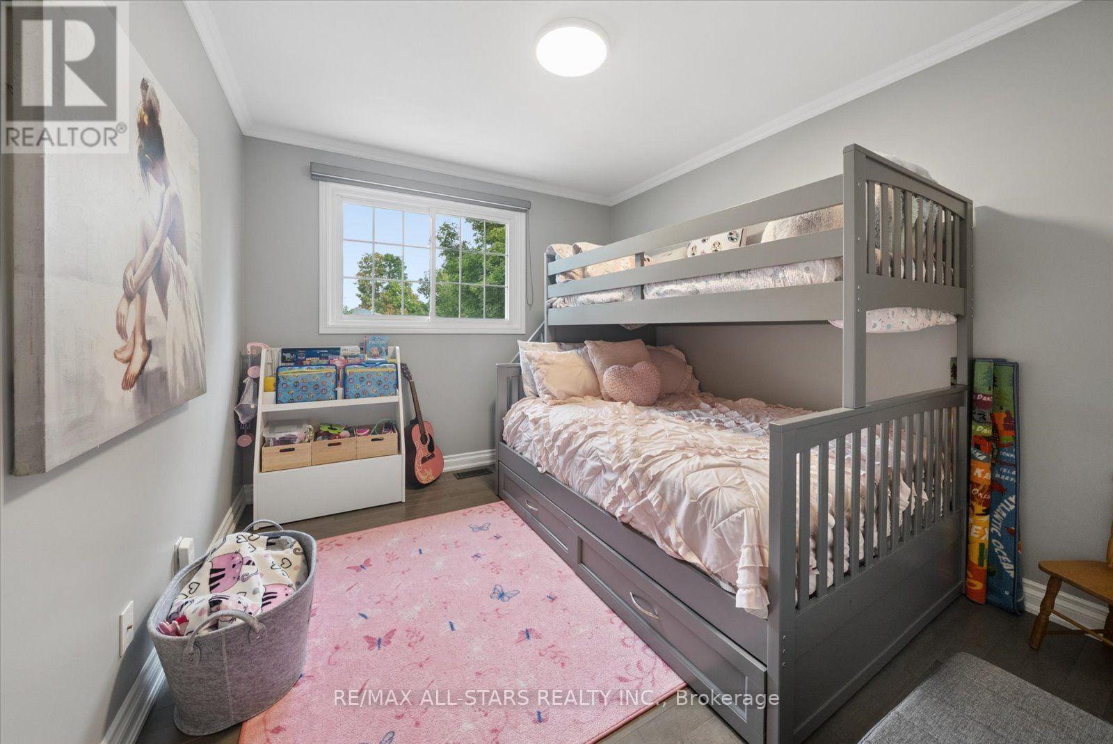 31 Crown Crescent, Bradford West Gwillimbury, Ontario  L3Z 2M7 - Photo 25 - N13693222