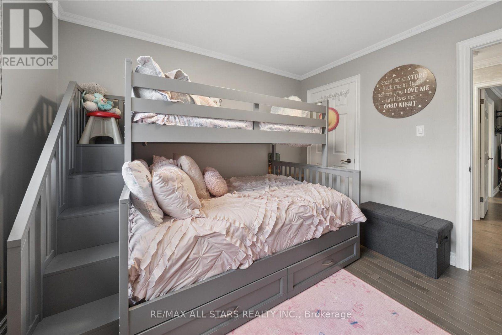 31 Crown Crescent, Bradford West Gwillimbury, Ontario  L3Z 2M7 - Photo 26 - N13693222
