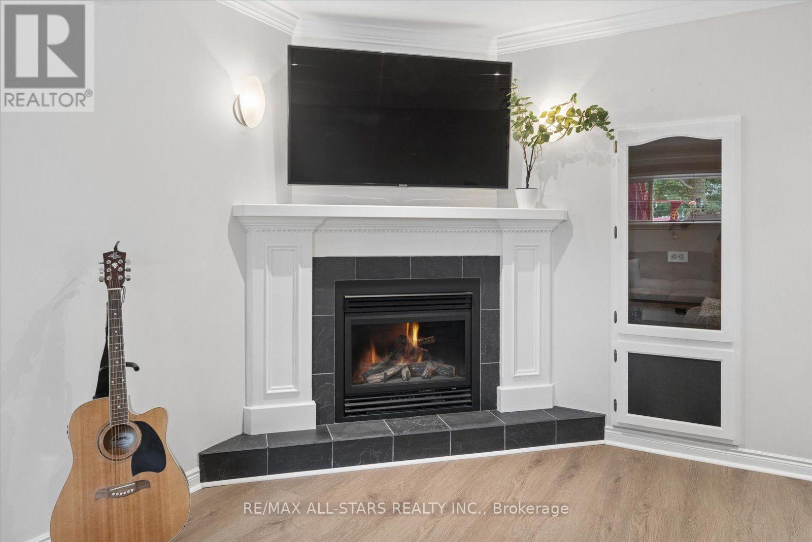 31 Crown Crescent, Bradford West Gwillimbury, Ontario  L3Z 2M7 - Photo 29 - N13693222