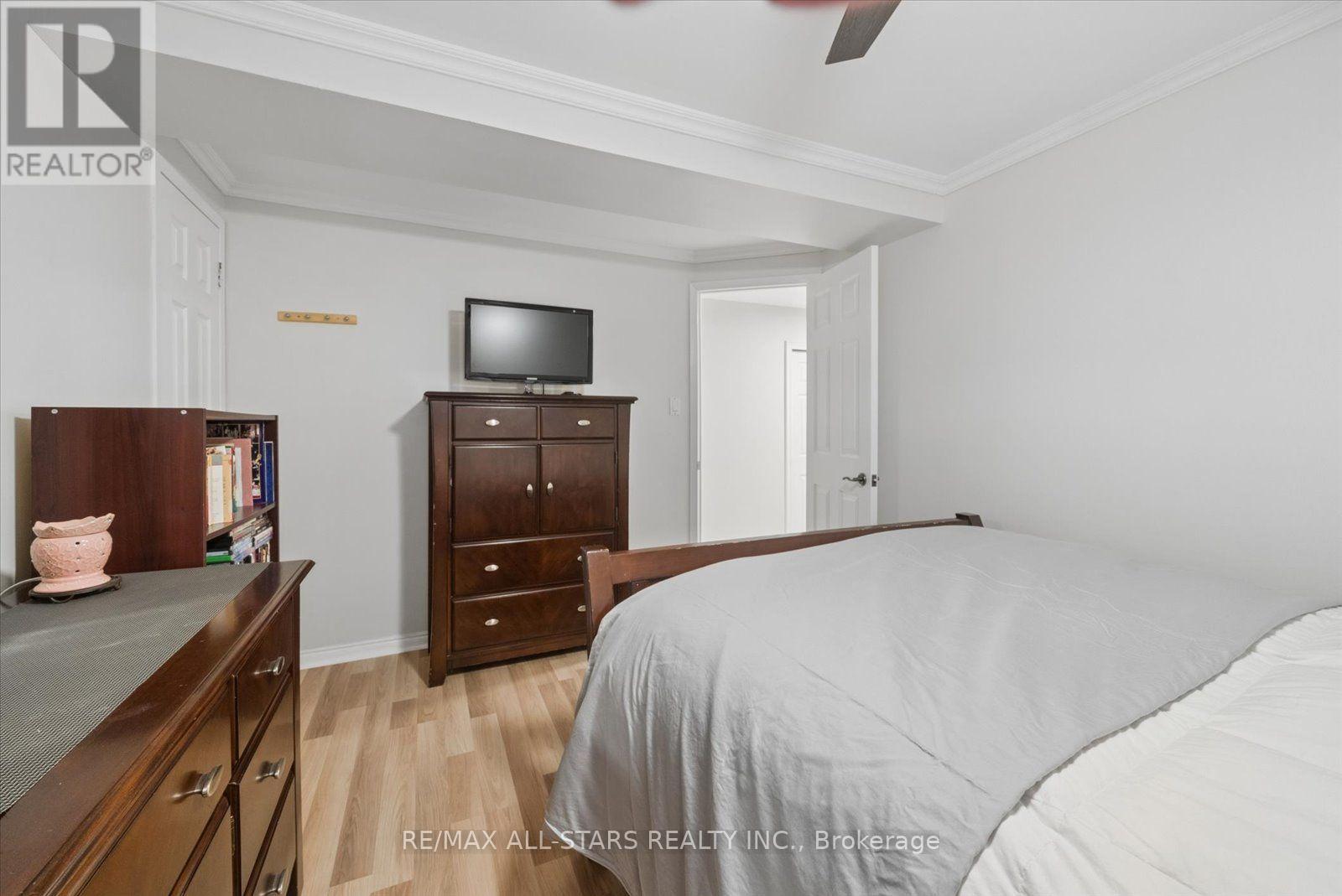 31 Crown Crescent, Bradford West Gwillimbury, Ontario  L3Z 2M7 - Photo 31 - N13693222