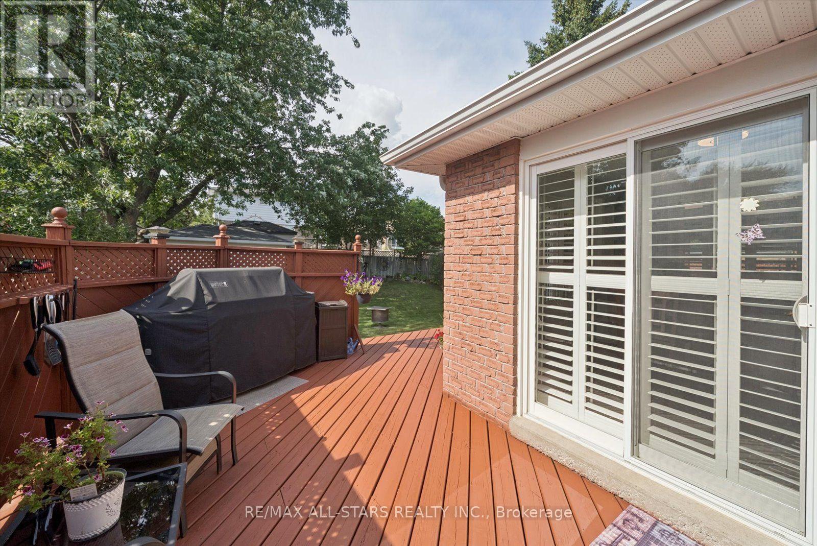 31 Crown Crescent, Bradford West Gwillimbury, Ontario  L3Z 2M7 - Photo 41 - N13693222
