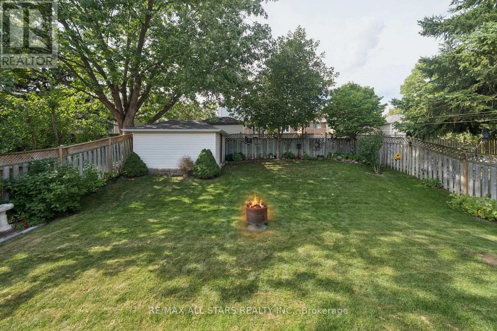 31 Crown Crescent, Bradford West Gwillimbury, Ontario  L3Z 2M7 - Photo 44 - N13693222