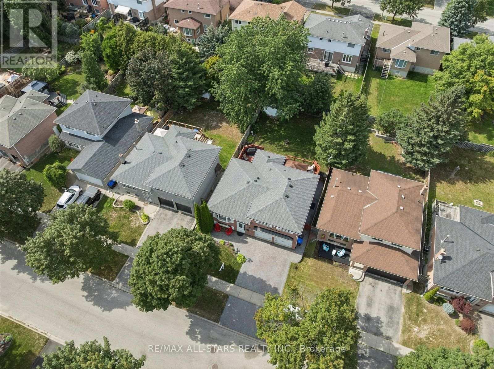 31 Crown Crescent, Bradford West Gwillimbury, Ontario  L3Z 2M7 - Photo 47 - N13693222