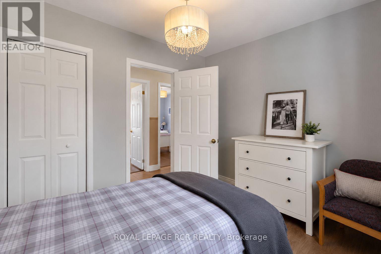 36 May Avenue, East Gwillimbury (Sharon), Ontario L0G 1V0 - Photo 18 - N13693262