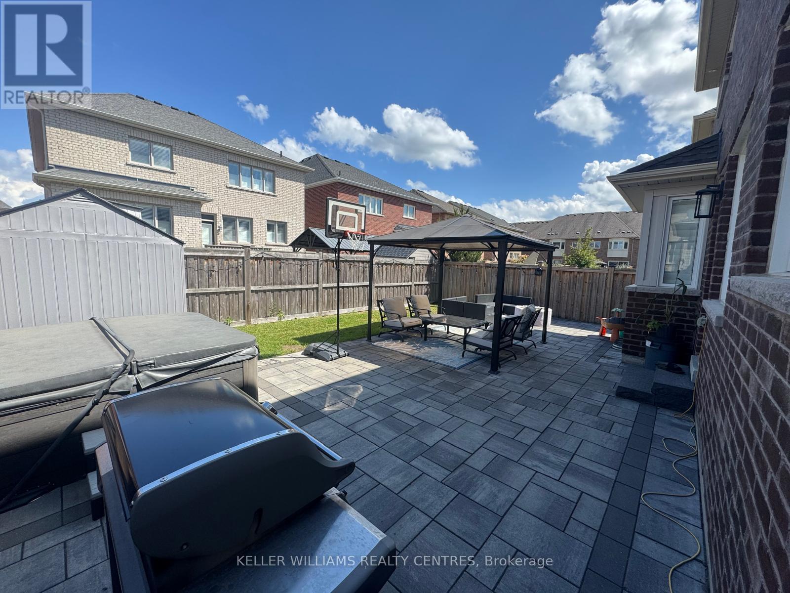 2 Creekland Avenue N, Whitchurch-Stouffville, Ontario  L4A 1T8 - Photo 7 - N13693308