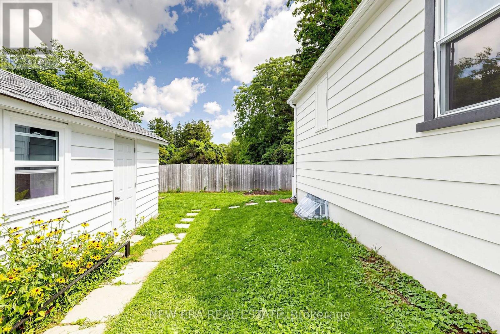 247 Muriel Street, Newmarket, Ontario  L3Y 3N2 - Photo 36 - N13693322