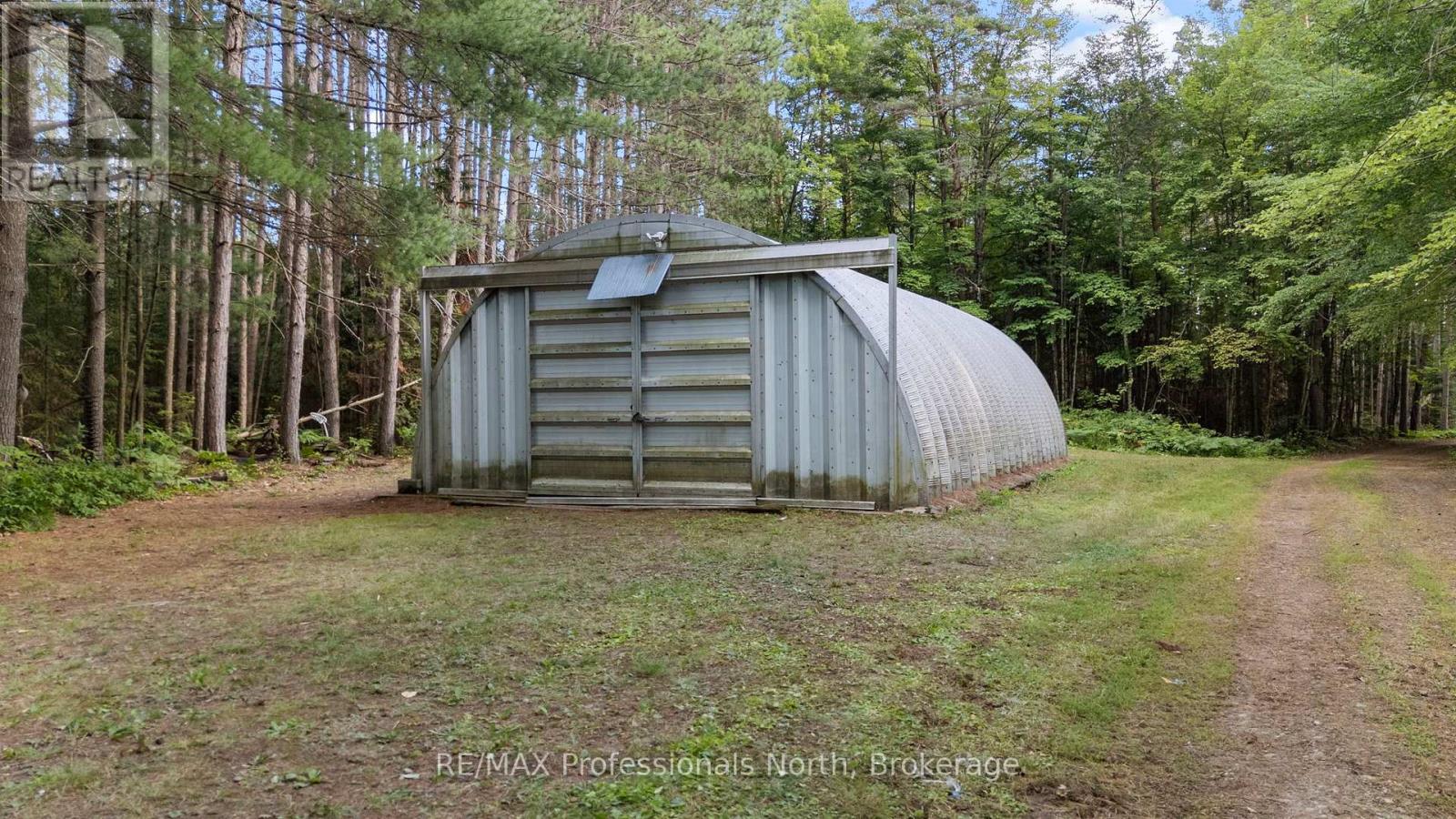 1014 Log Cabin Lane, Dysart Et Al, Ontario  K0M 1S0 - Photo 27 - X13693122
