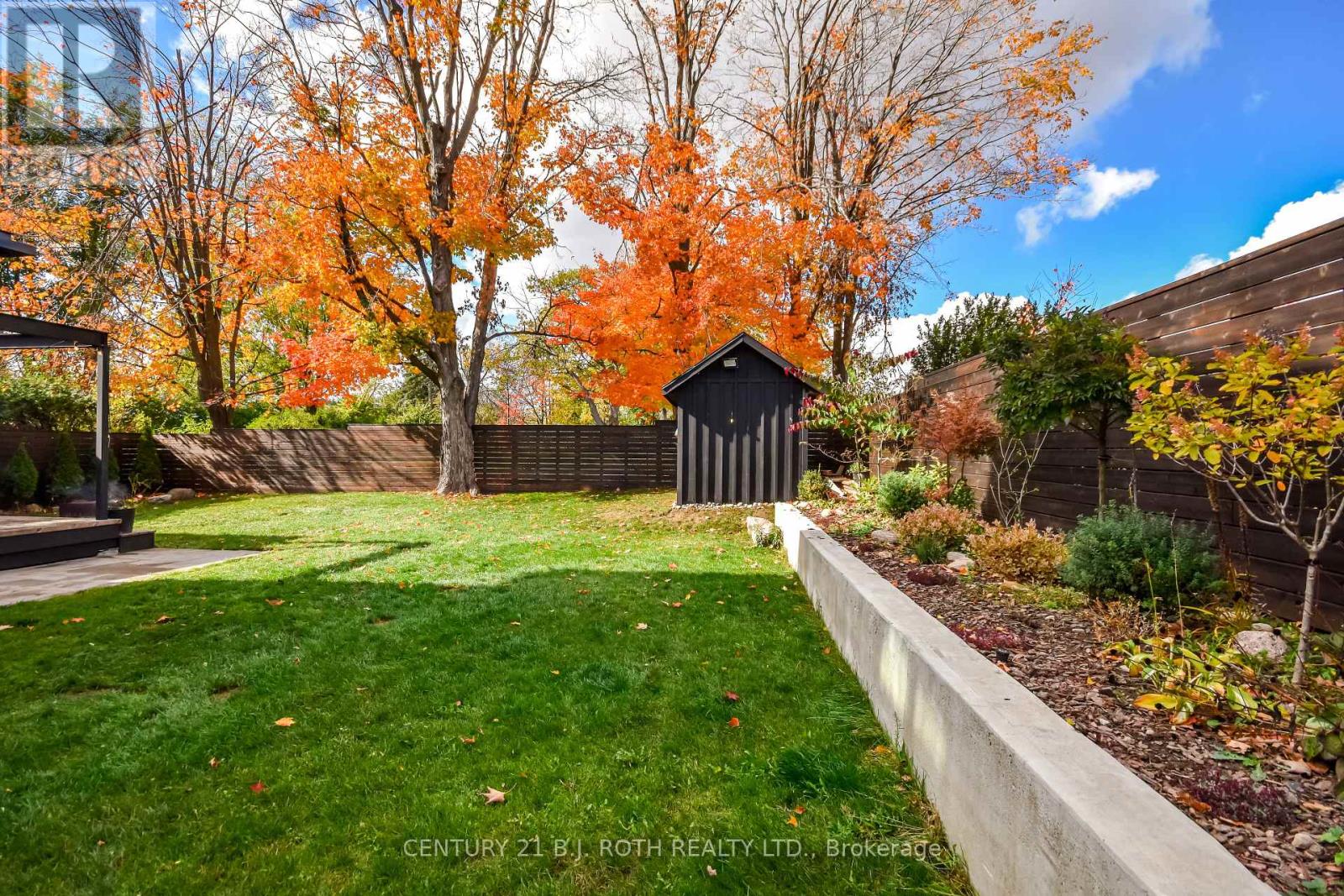 20 Weldon Street, Barrie, Ontario  L4M 4J4 - Photo 44 - S13693264