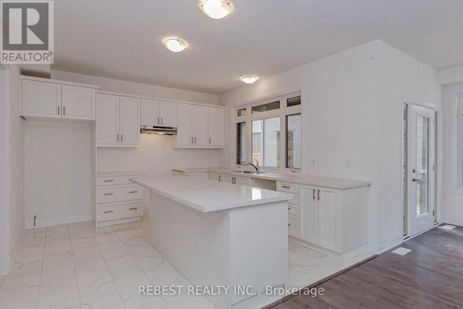 46 Franklin Trail, Barrie, Ontario  L9J 0B1 - Photo 15 - S13693302