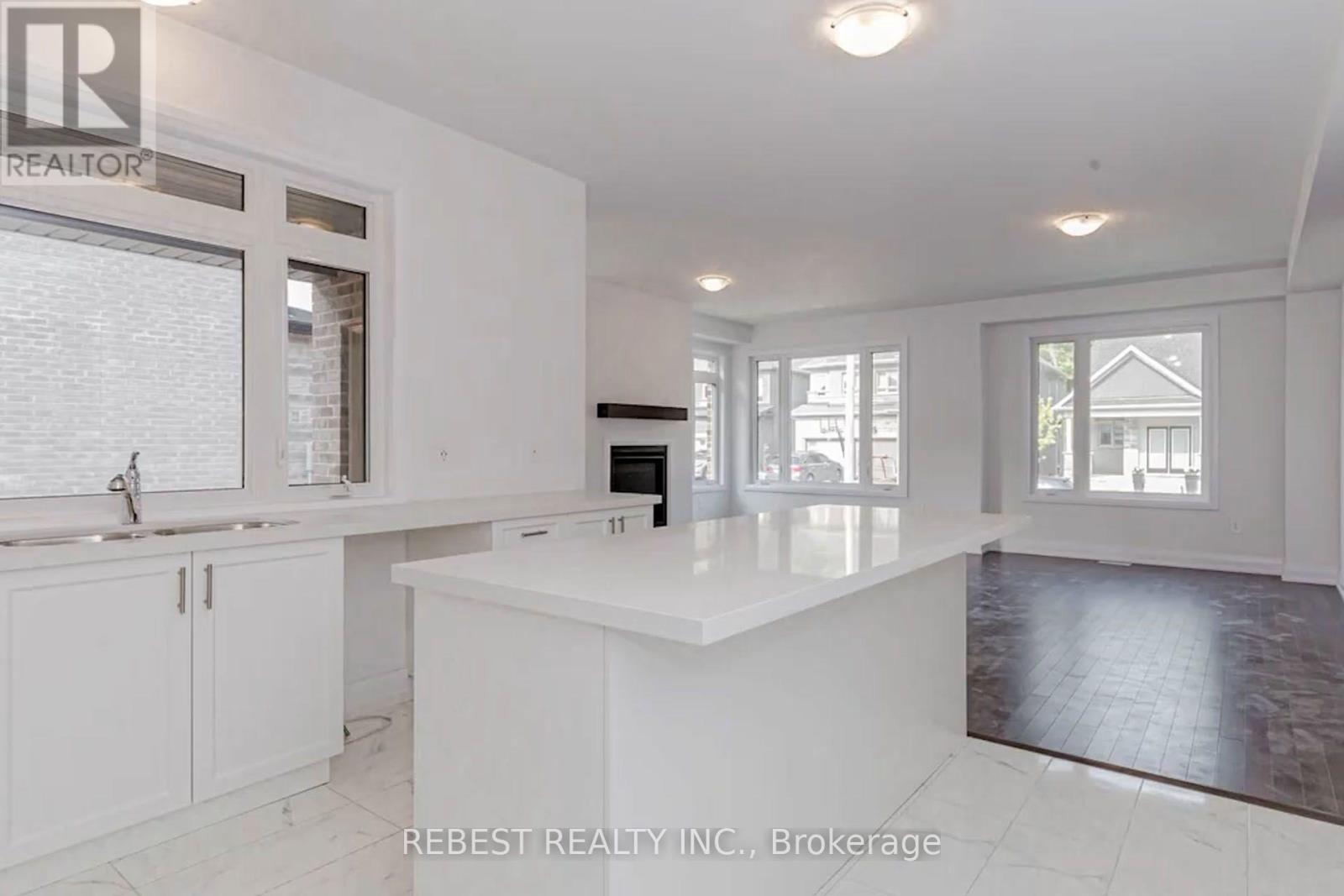 46 Franklin Trail, Barrie, Ontario  L9J 0B1 - Photo 18 - S13693302