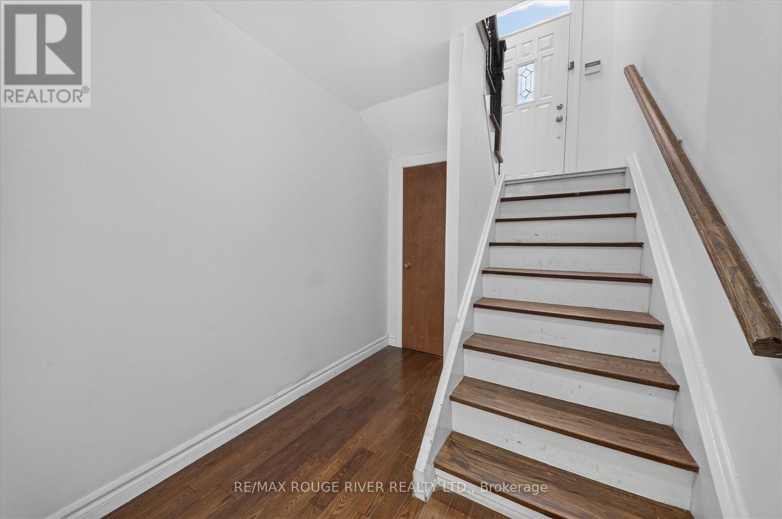 30 Scarboro Avenue, Toronto, Ontario  M1C 1M3 - Photo 17 - E13676834