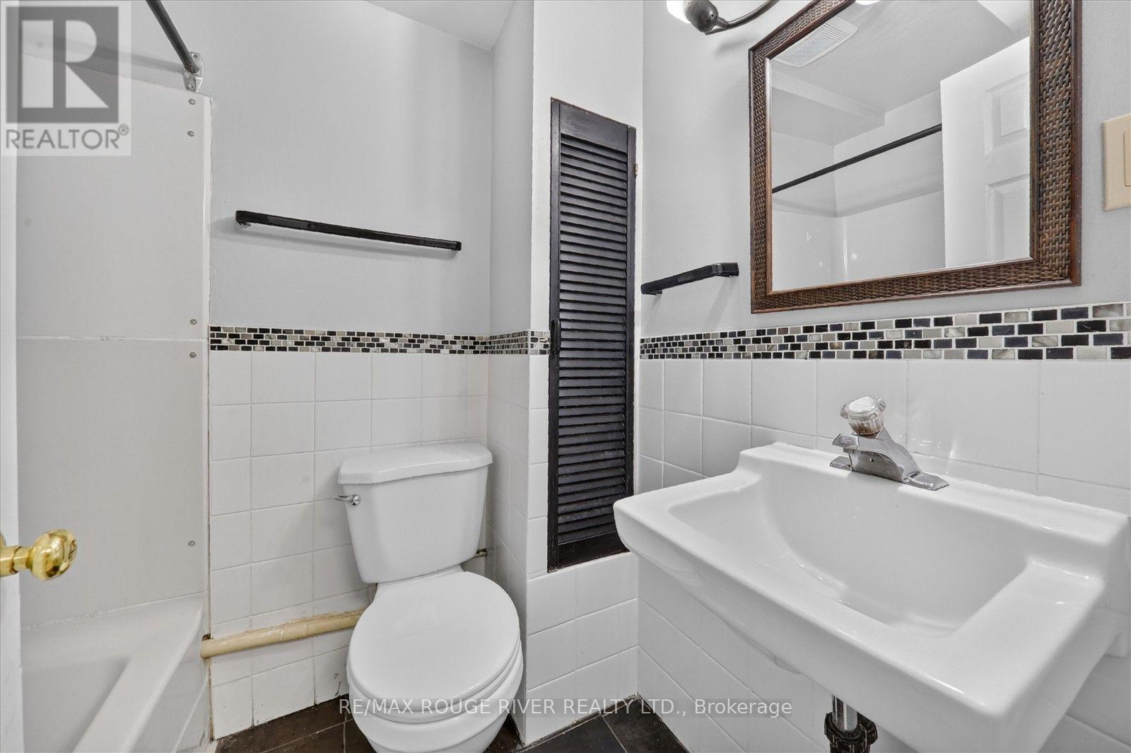 30 Scarboro Avenue, Toronto, Ontario  M1C 1M3 - Photo 20 - E13676834