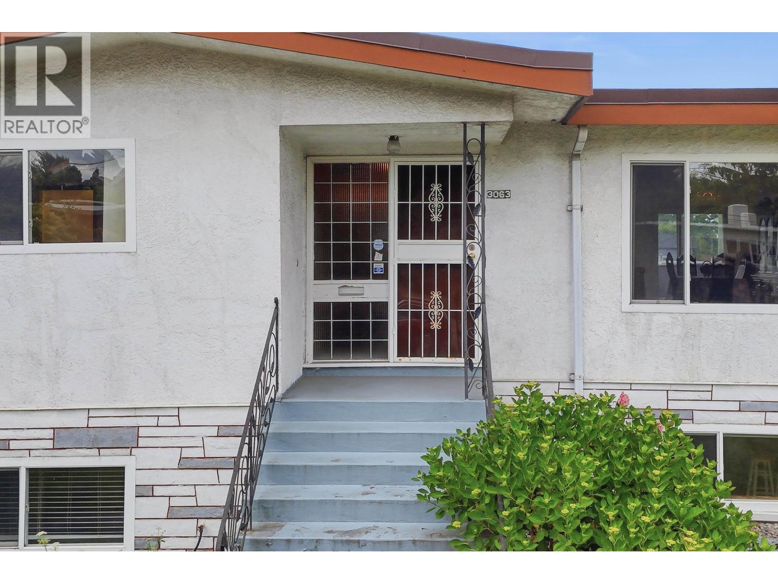 3063 Renfrew Street, Vancouver, British Columbia  V5M 3K7 - Photo 4 - R3131433