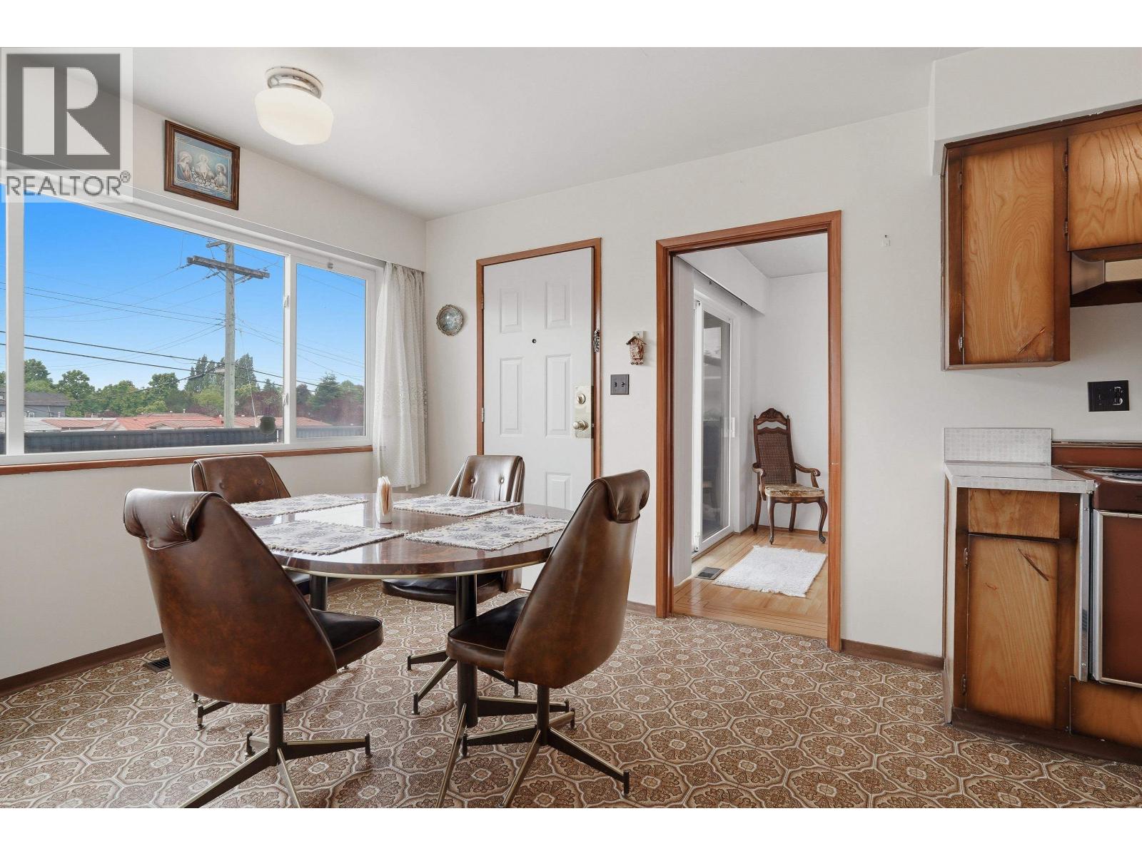 3063 Renfrew Street, Vancouver, British Columbia  V5M 3K7 - Photo 14 - R3131433