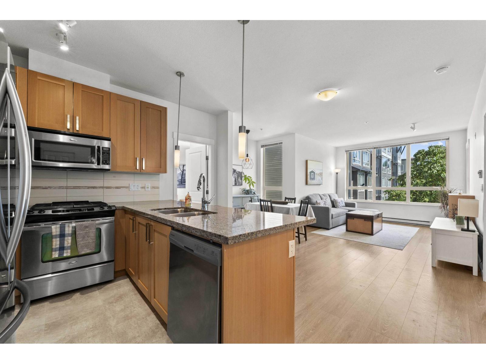 232 15918 26 Avenue, Surrey, British Columbia  V3Z 5K3 - Photo 5 - R3157225