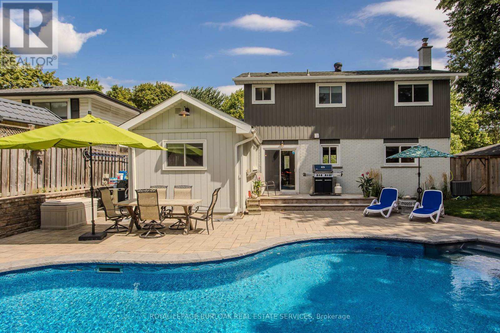 2124 Sandringham Drive, Burlington, Ontario  L7P 1L9 - Photo 22 - W13693228