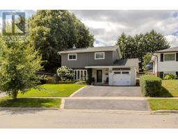 2124 SANDRINGHAM DRIVE, Burlington, Ontario