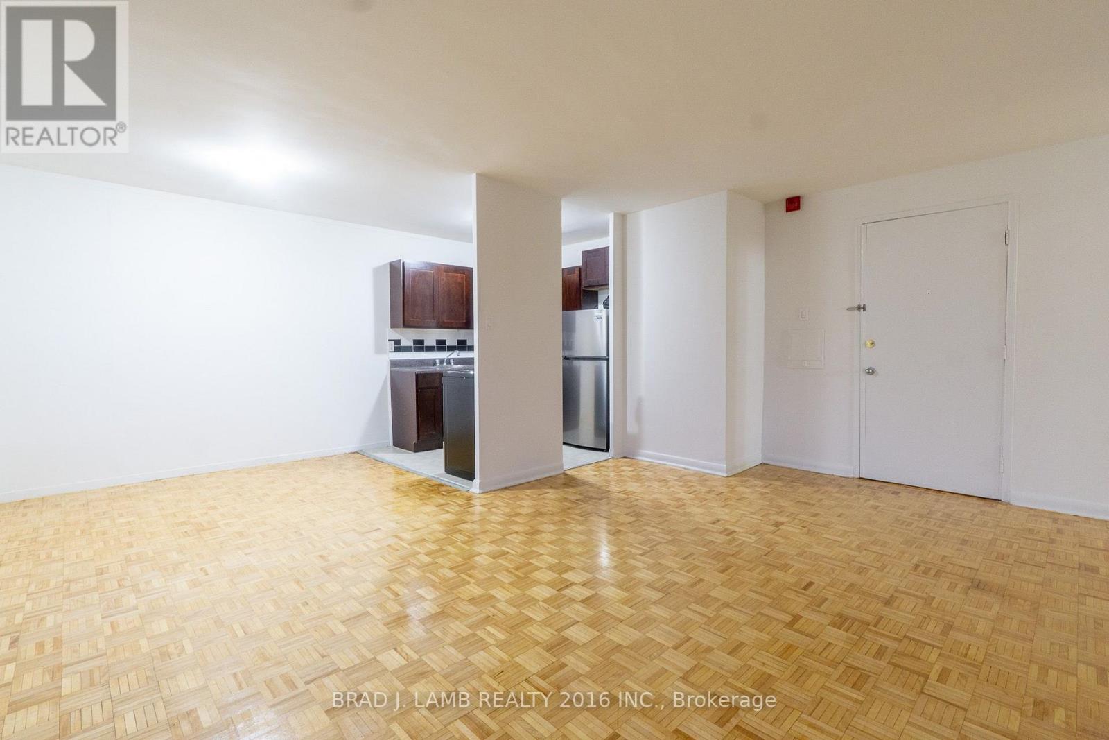 406 - 4 Hill Heights Road, Toronto, Ontario  M8Y 1Z1 - Photo 5 - W13693248