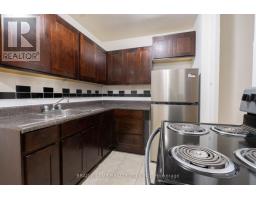 406 - 4 HILL HEIGHTS ROAD, Toronto, Ontario