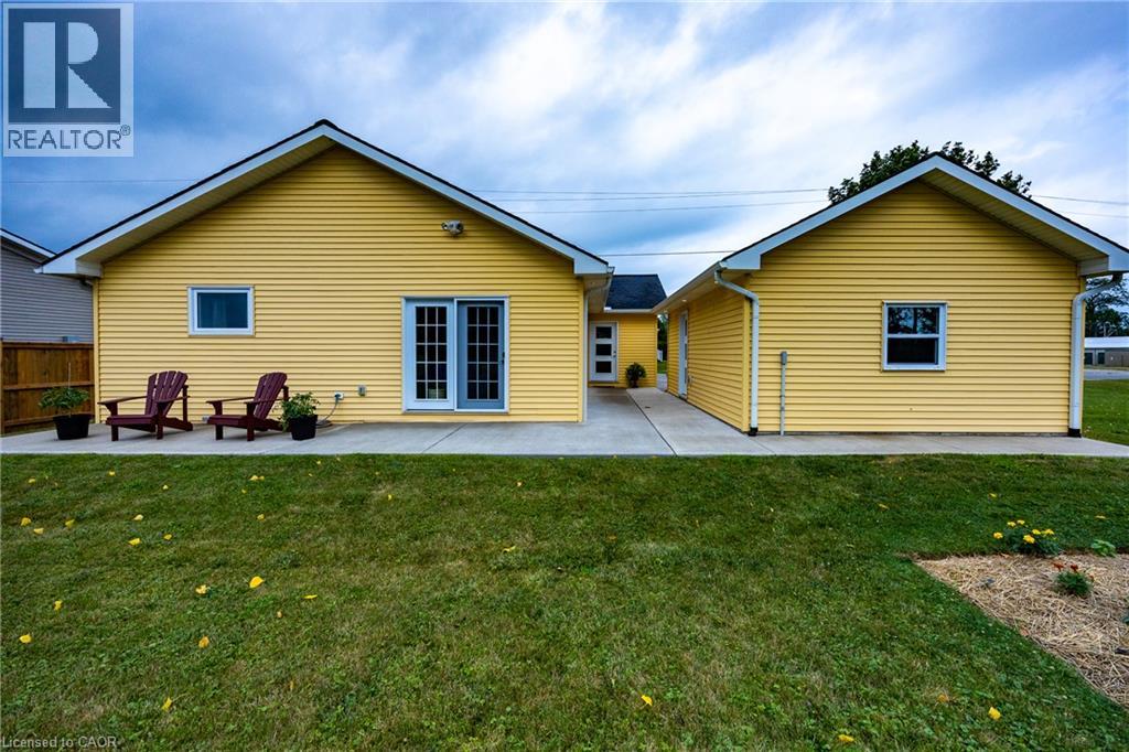 31 College Avenue, Port Rowan, Ontario  N0E 1M0 - Photo 4 - 40848567