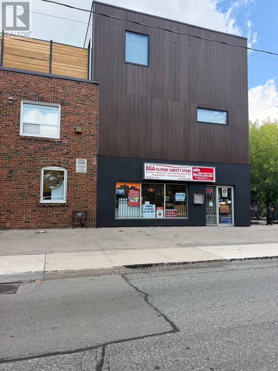 90 Marlee Avenue, Toronto, Ontario  M6E 3B5 - Photo 3 - W13693300