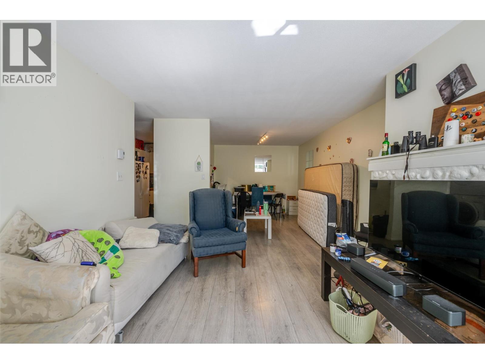 105 7431 Blundell Road, Richmond, British Columbia  V6Y 3G8 - Photo 5 - R3157172