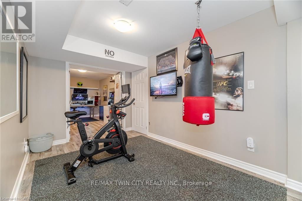 387 Gravel Ridge Trail, Kitchener, Ontario  N2E 0B9 - Photo 39 - X13693136