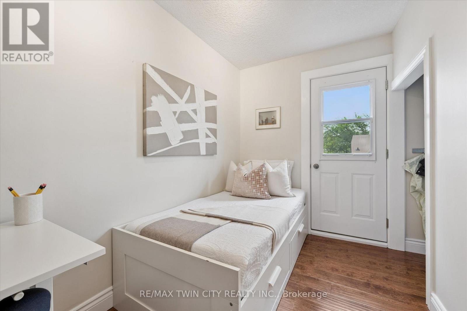 40 Madison Avenue S, Kitchener, Ontario  N2G 3M5 - Photo 23 - X13693202