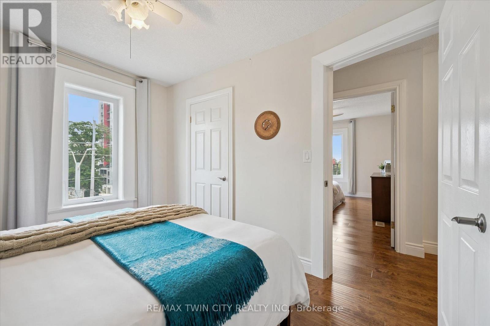 40 Madison Avenue S, Kitchener, Ontario  N2G 3M5 - Photo 25 - X13693202